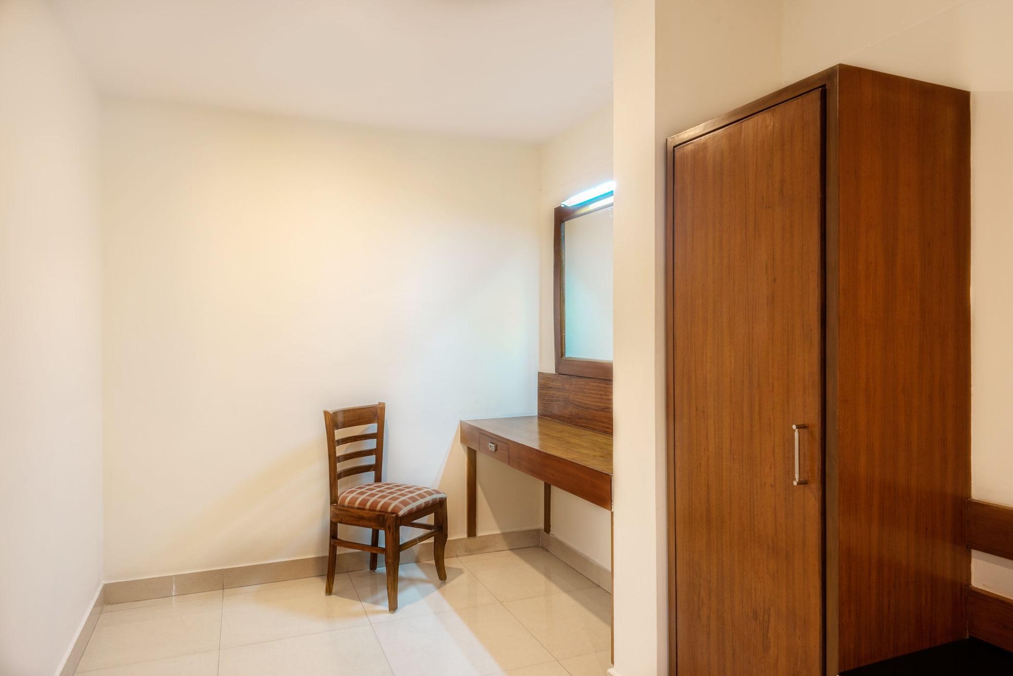 Treebo Trend Grand Plaza Nampally Hyderabad Exterior foto